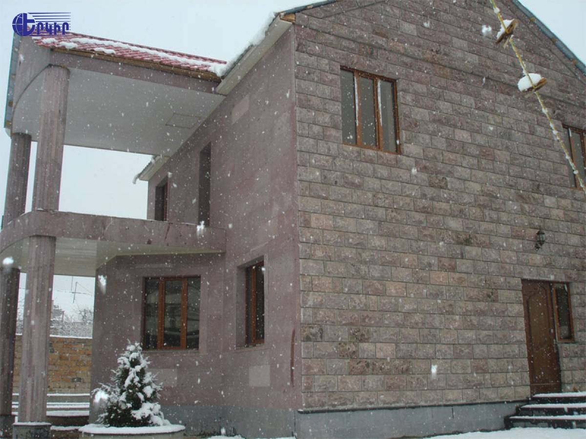 Առանձնատներ Կոդ` 6+50462