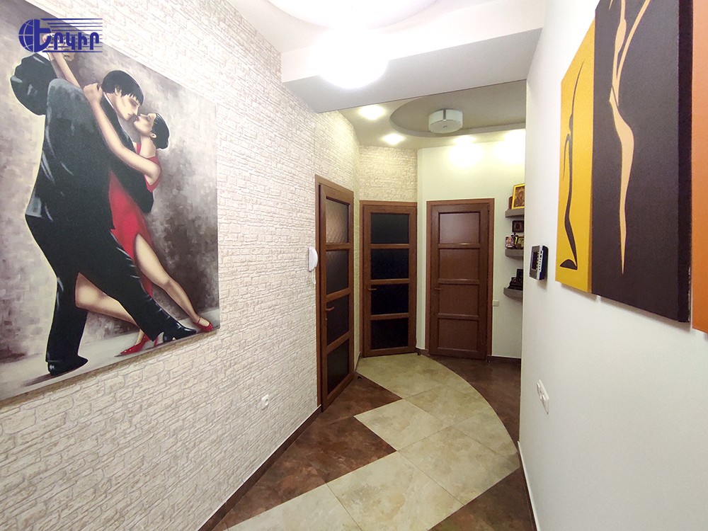 Բնակարաններ Կոդ` 10+300037