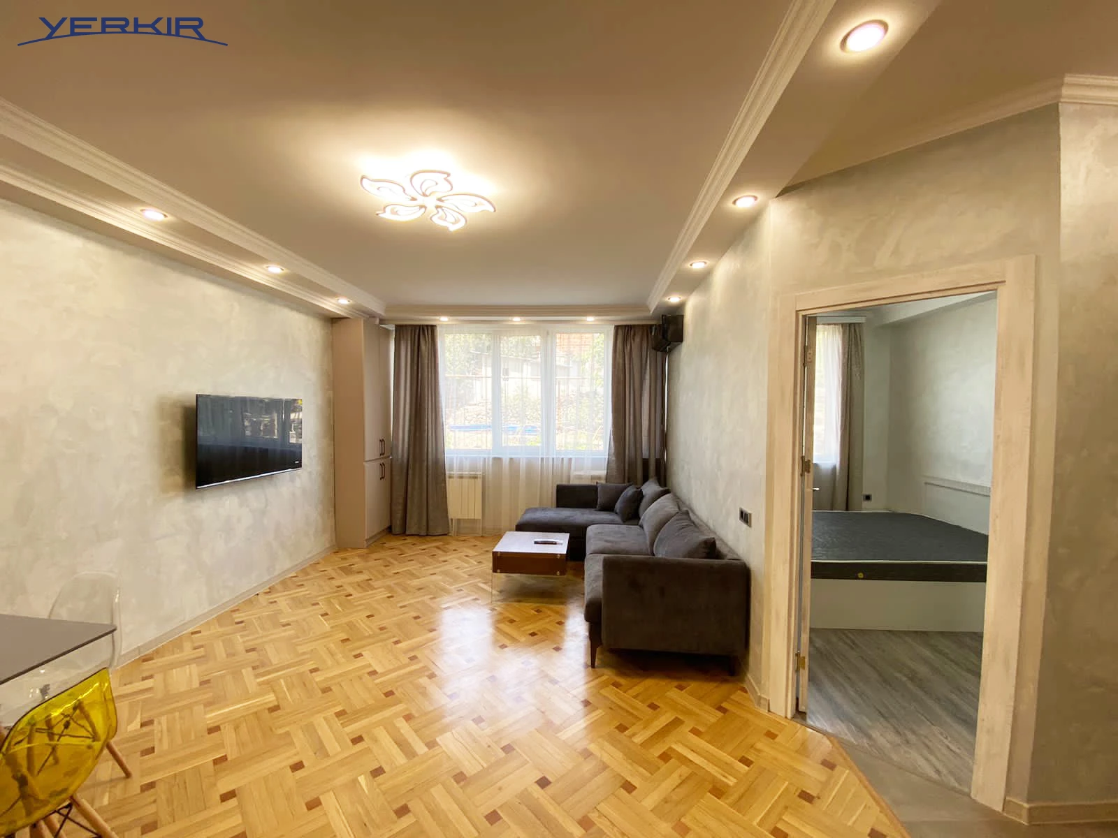 Բնակարաններ Կոդ` 10+111759