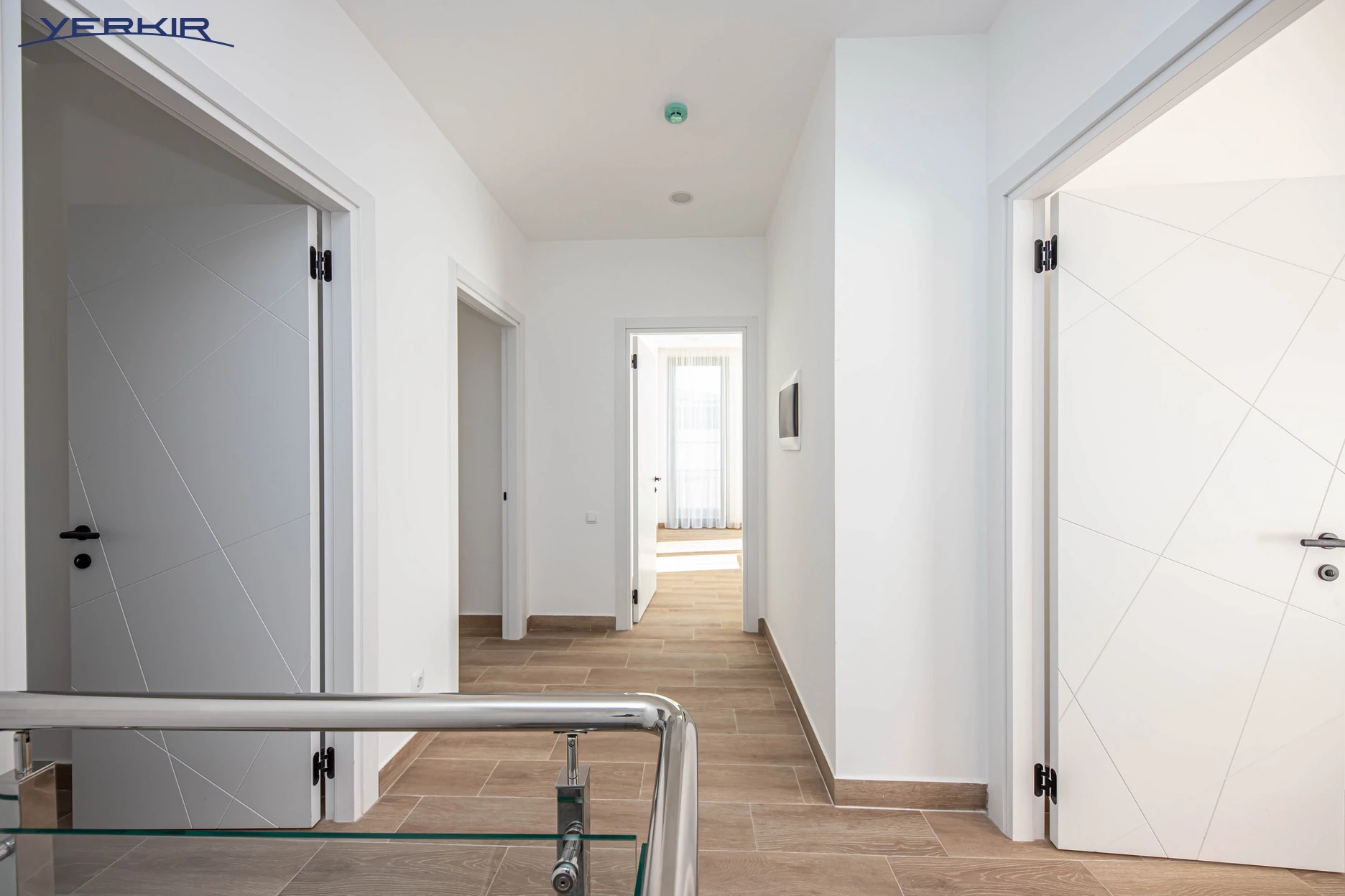 Առանձնատներ Կոդ` 5+513741