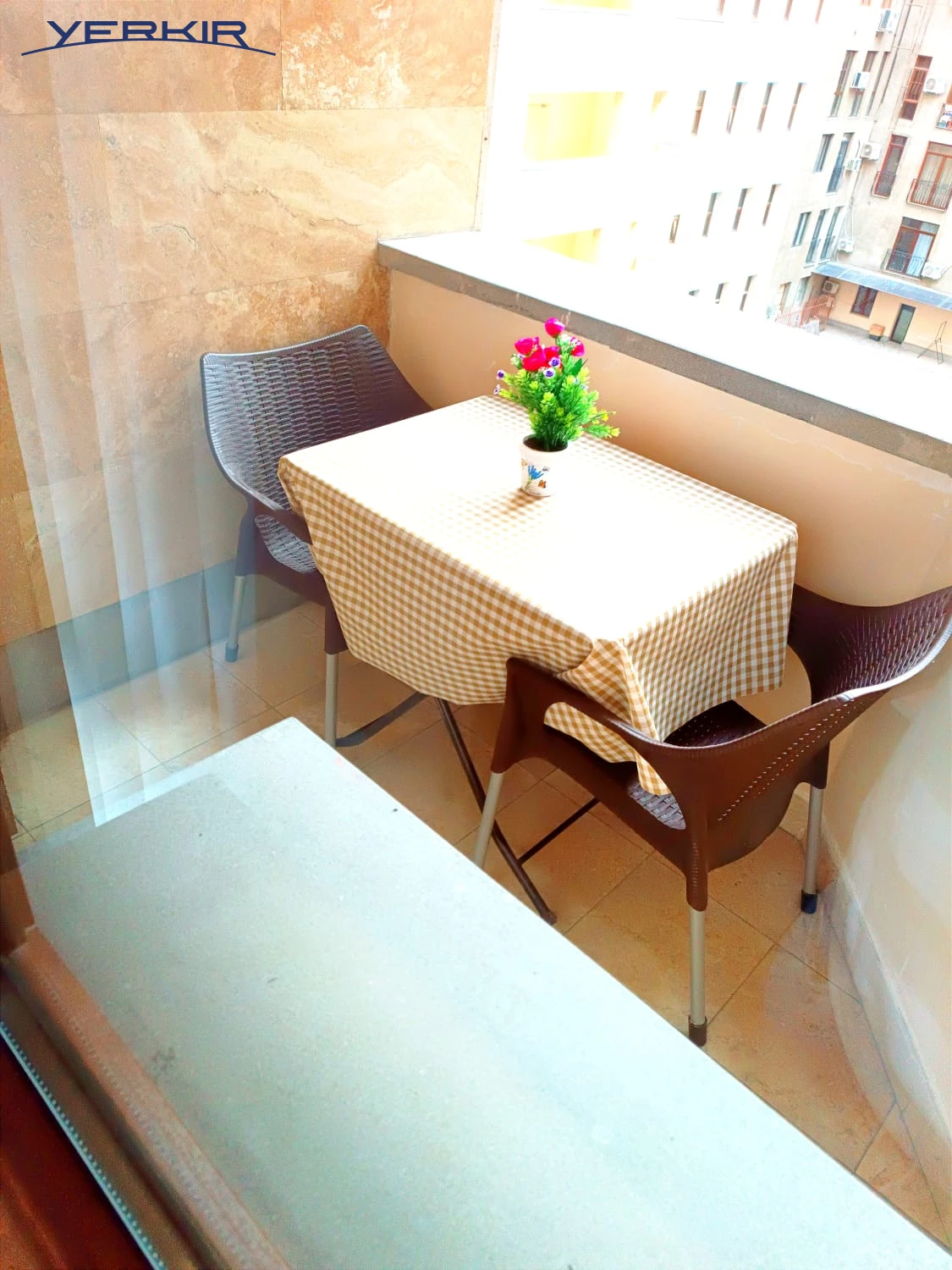 Բնակարաններ Կոդ` 10+219780