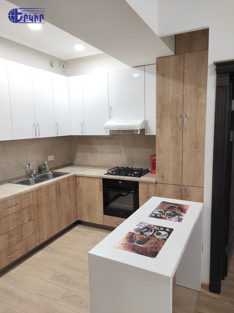 Բնակարաններ Կոդ` 8+21247