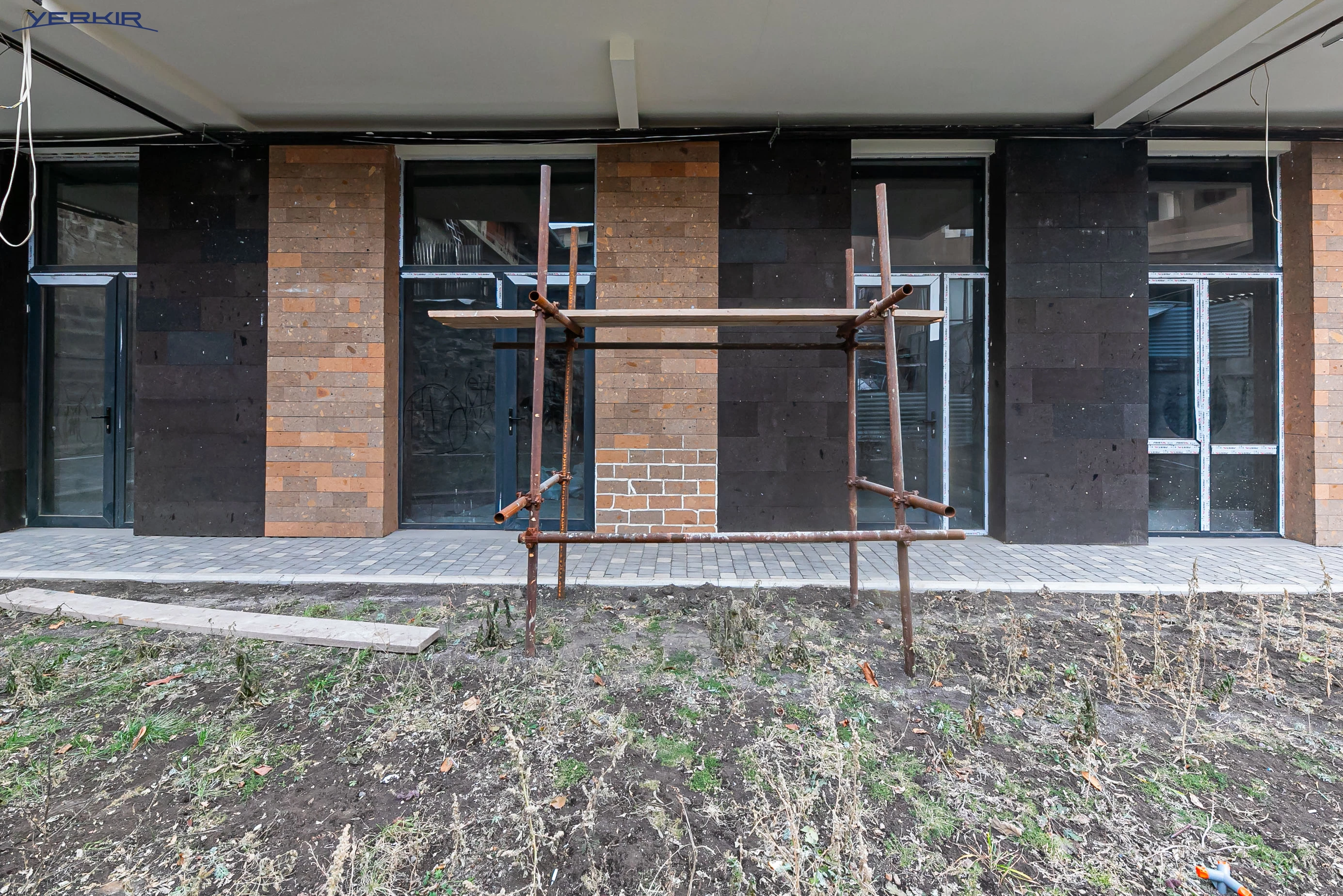 Բնակարաններ Կոդ` 10+821653