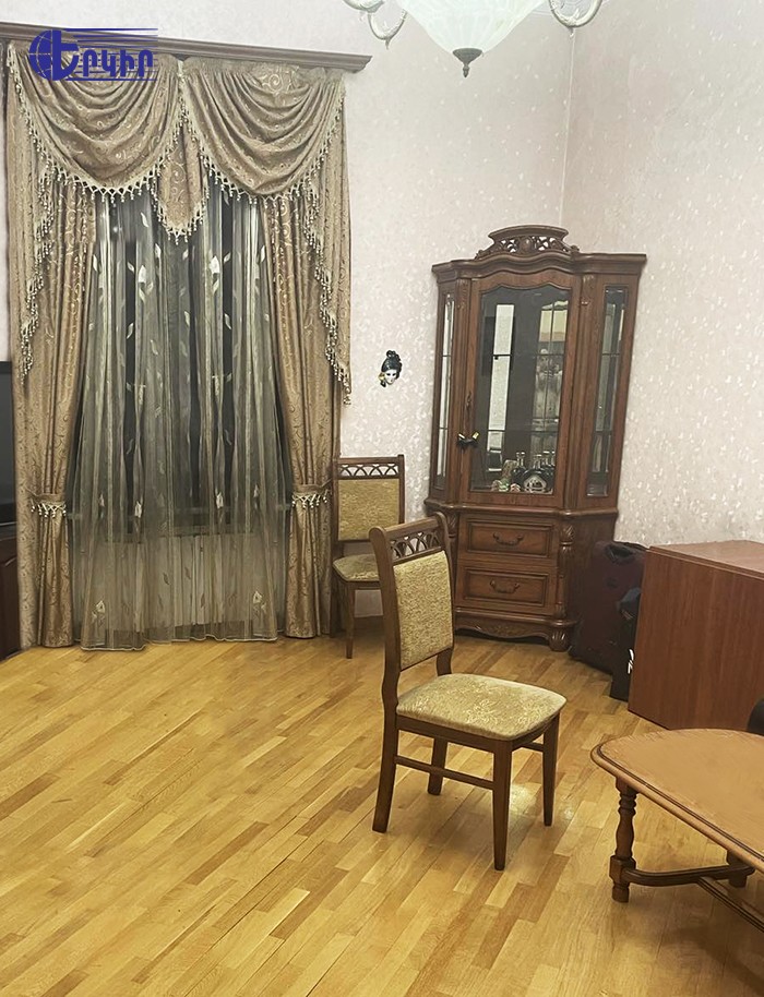 Apartments Code: 10+30089