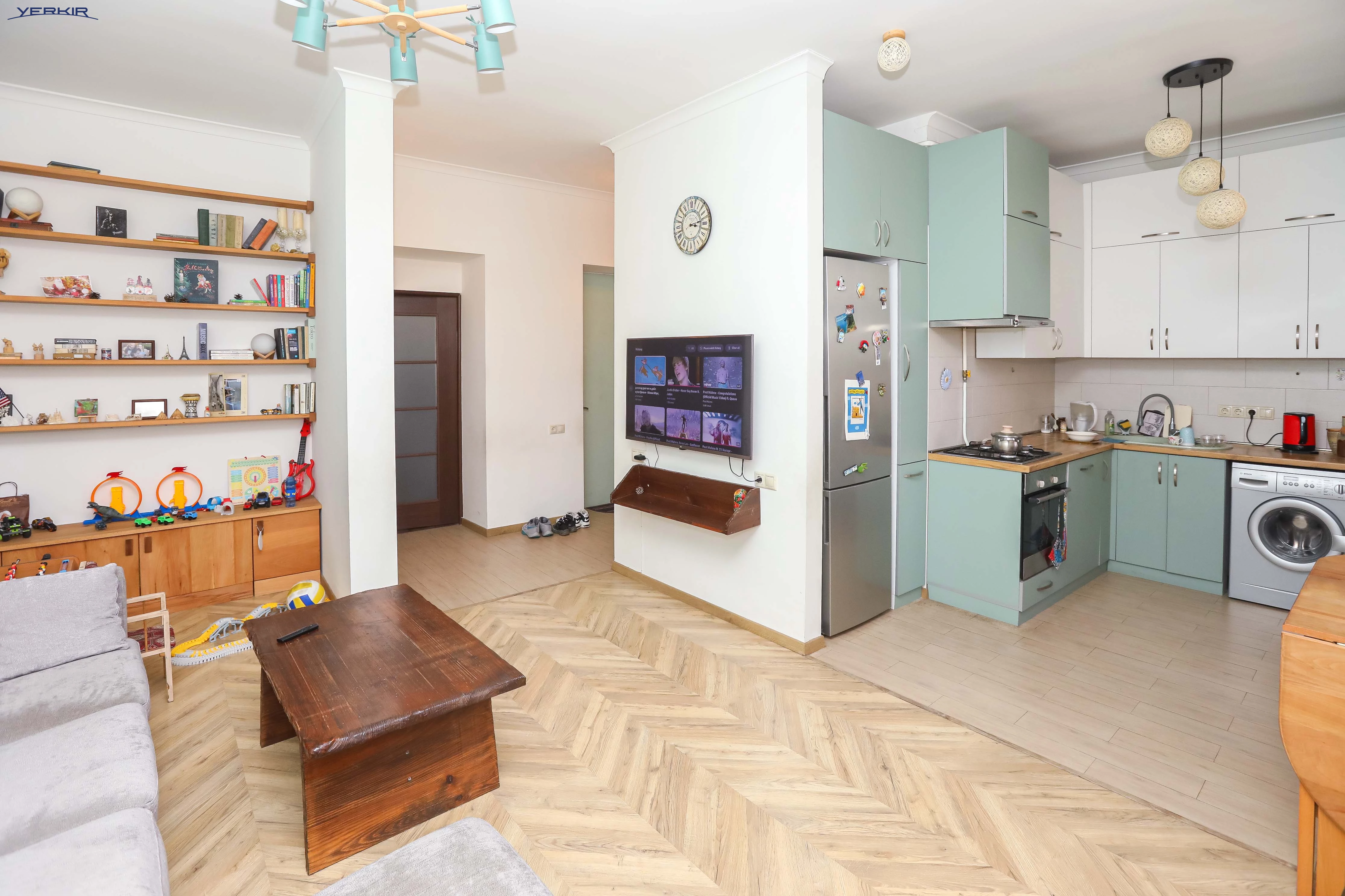 Apartments Code: 10+221111