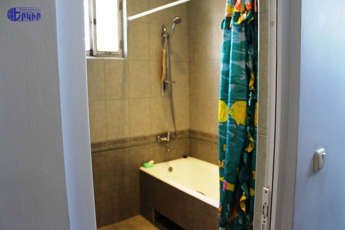 Houses Code: 7+50101