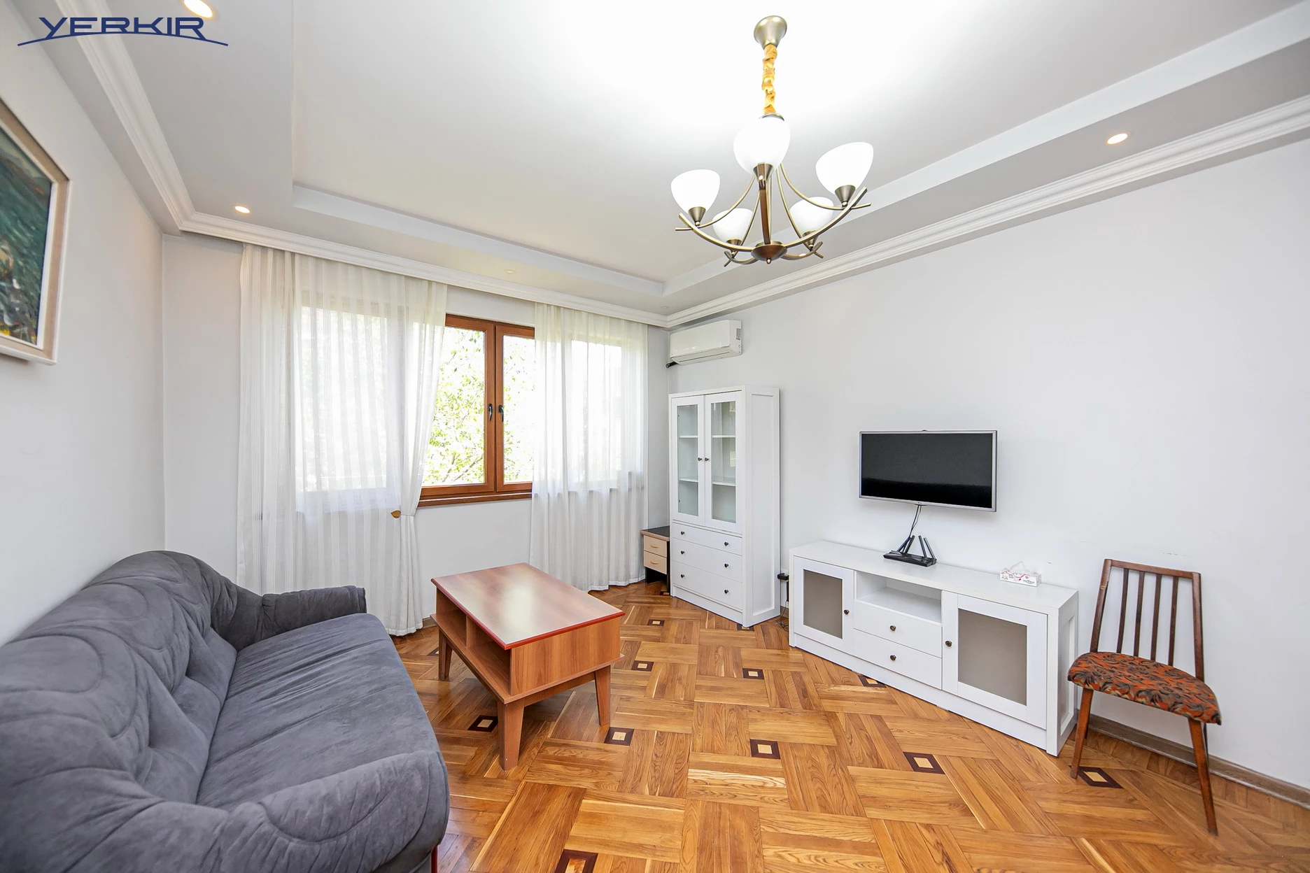 Բնակարաններ Կոդ` 5+118135