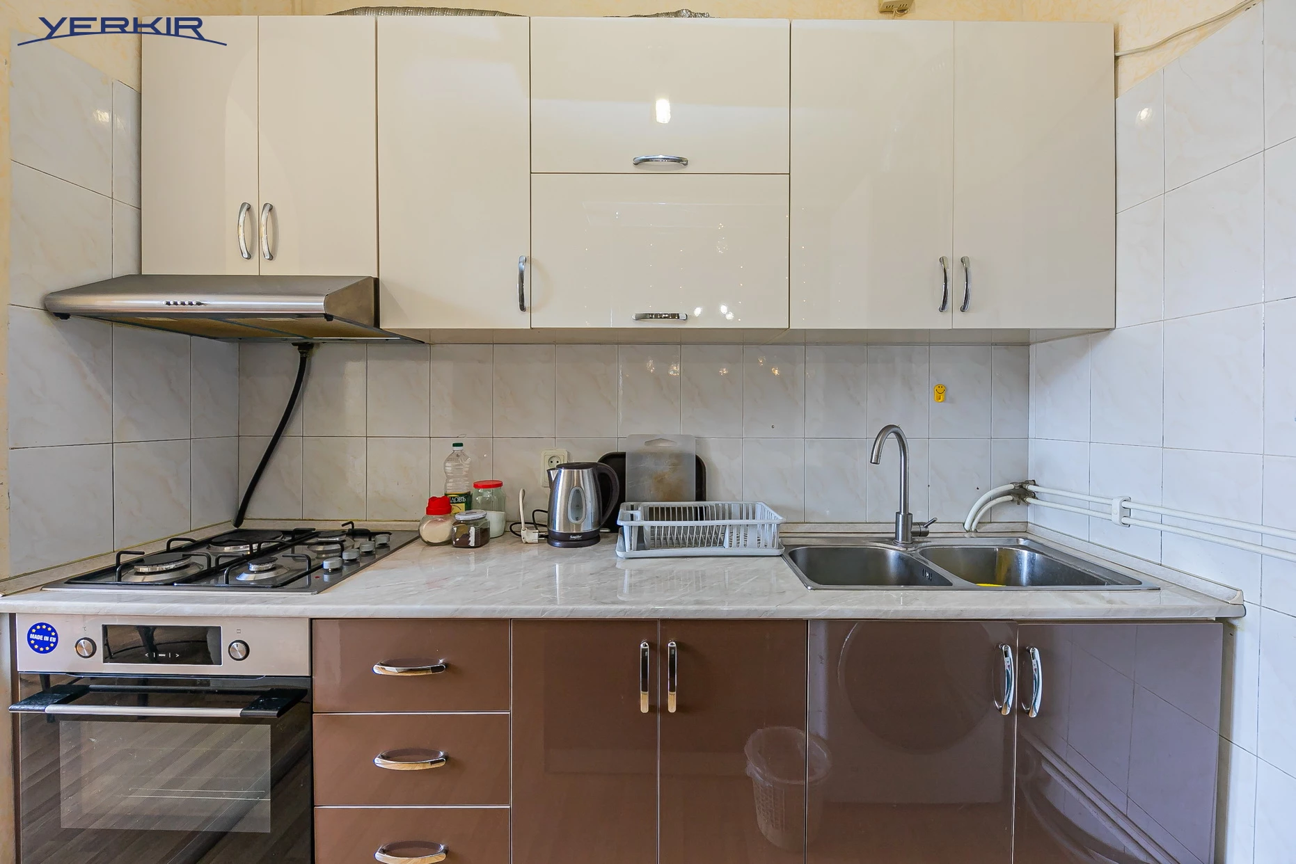 Apartments Code: 5+219054