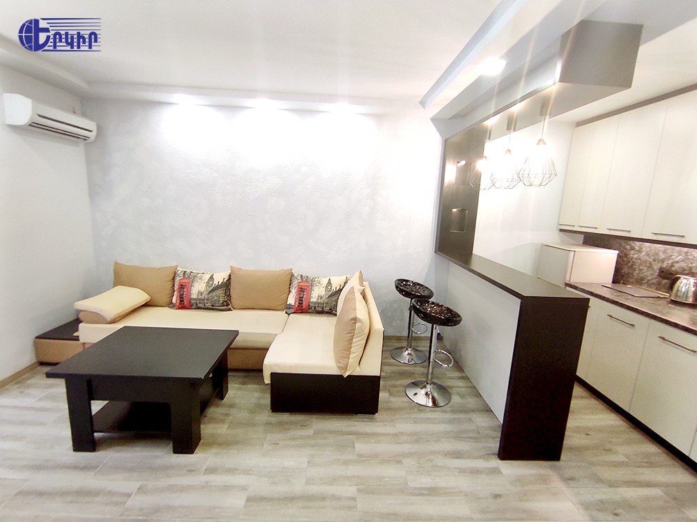 Apartments Code: 5+22196