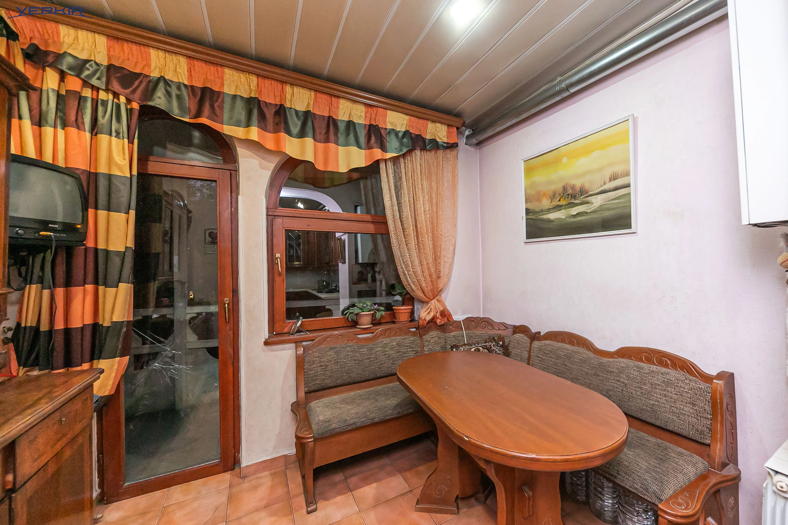 Apartments Code: 10+220995