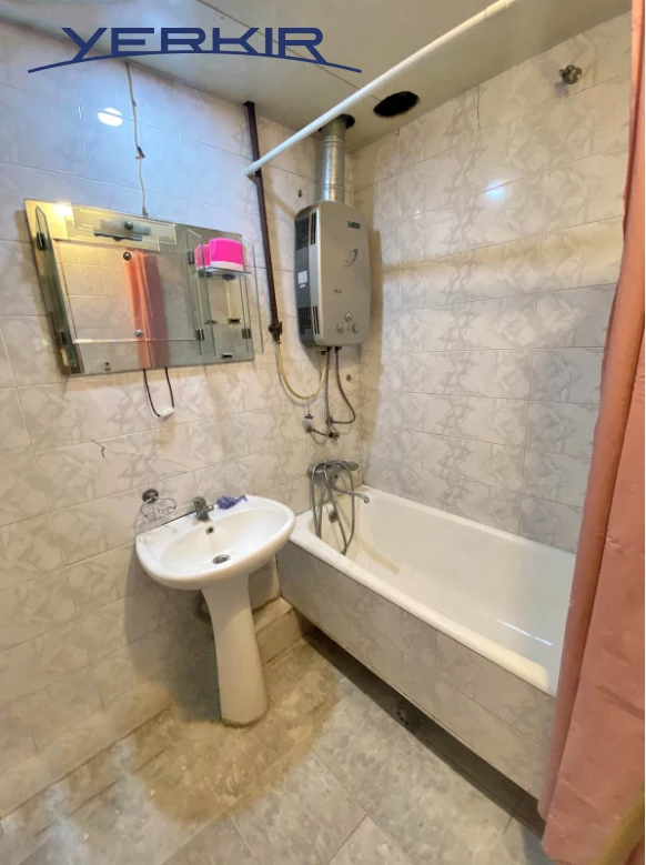 Apartments Code: 10+418108