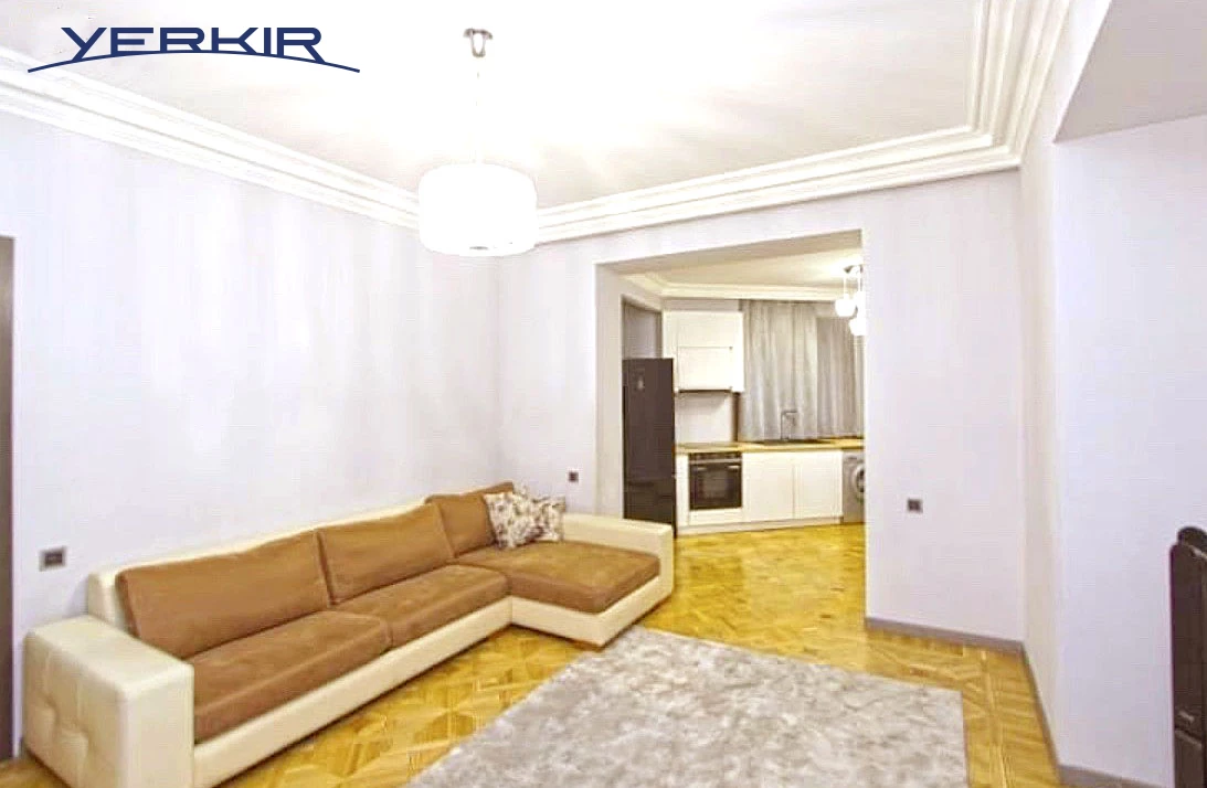 Apartments Code: 5+305168