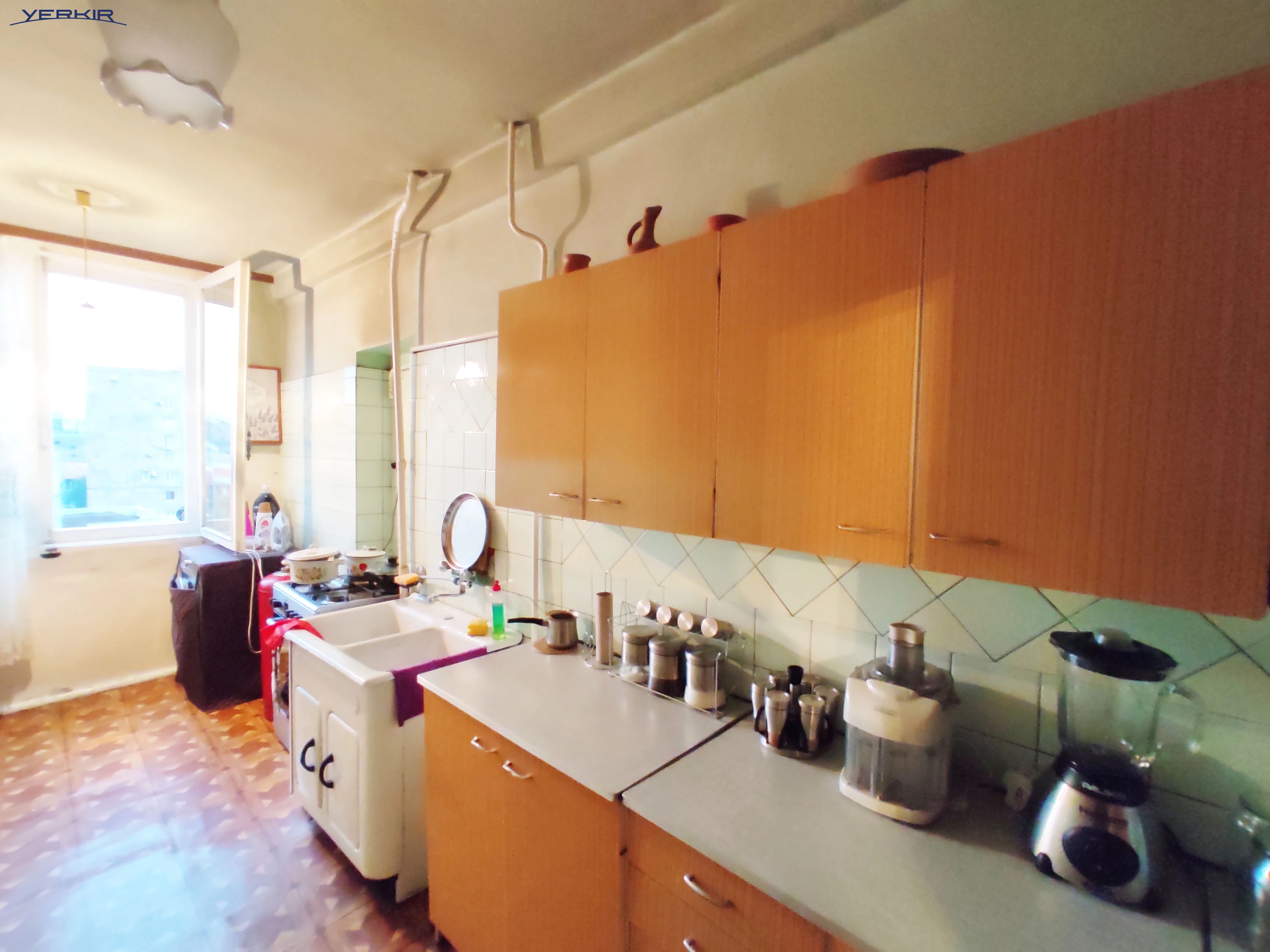 Apartments Code: 10+313681