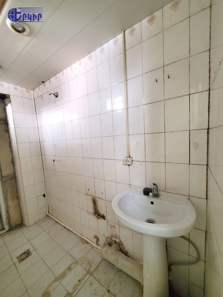 Commercial properties Code: 2+901830