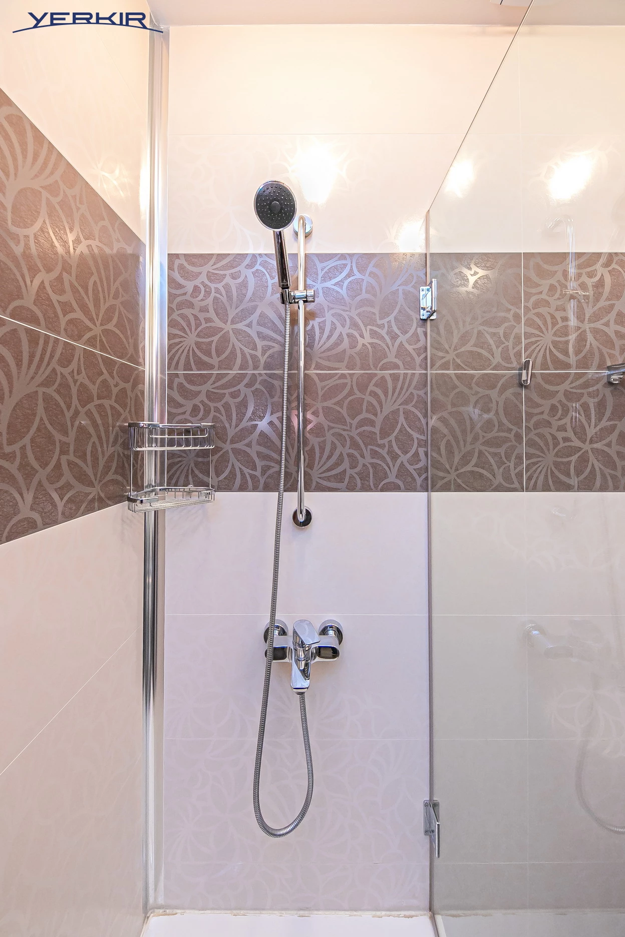 Apartments Code: 5+317840