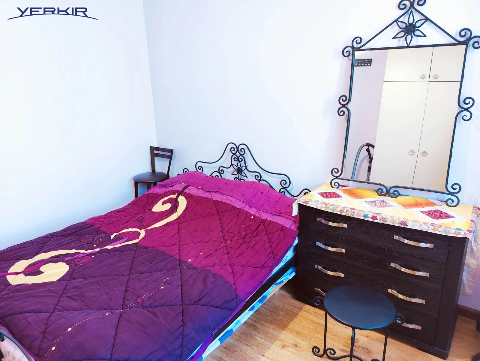 Apartments Code: 9+217716