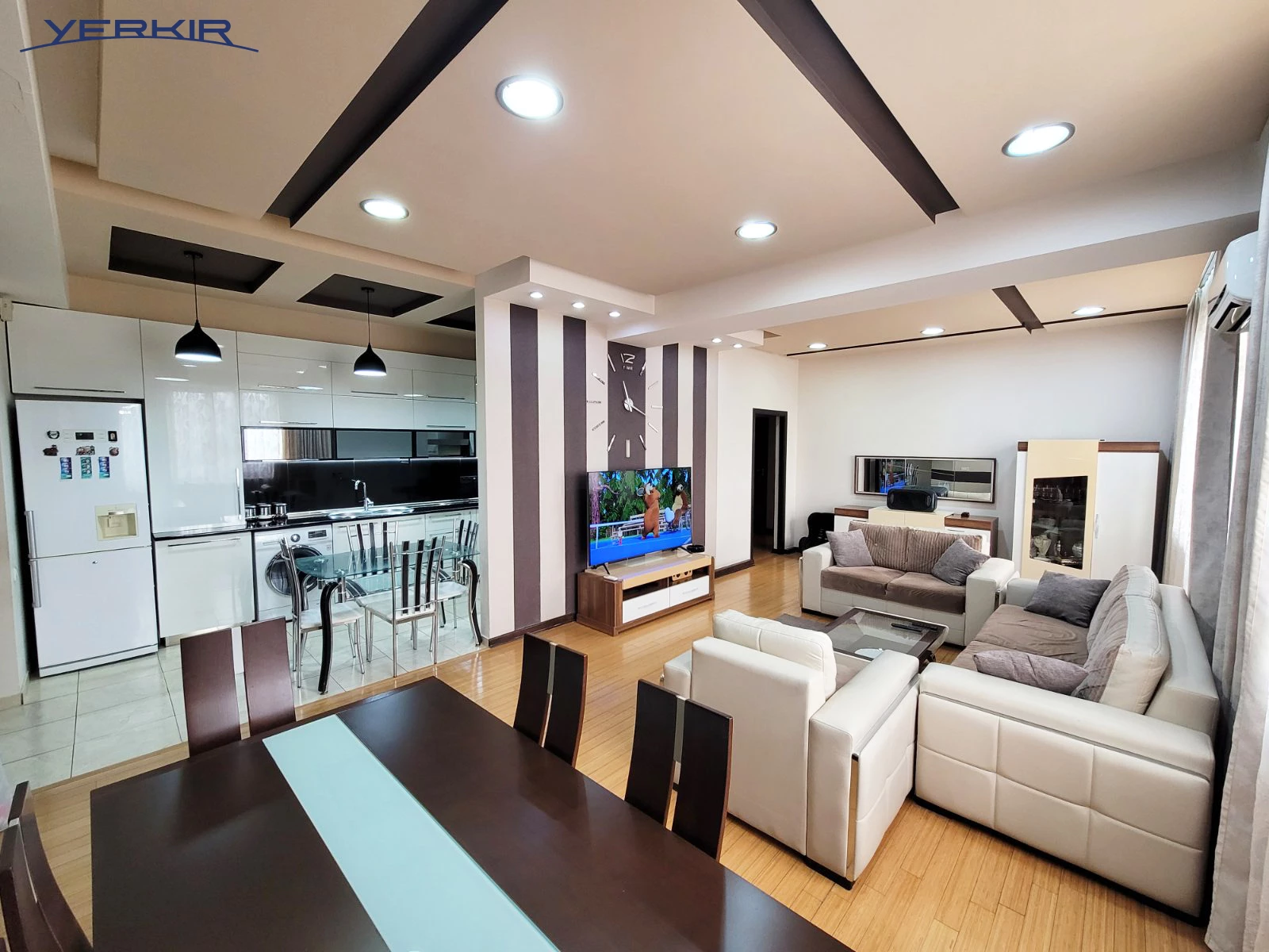 Բնակարաններ Կոդ` 10+320199