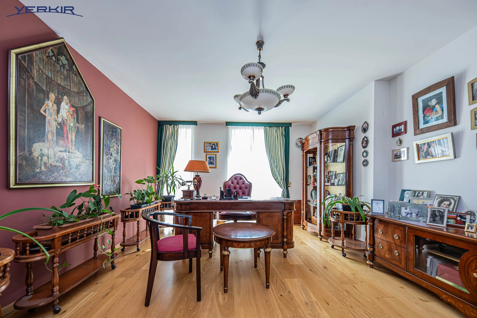 Apartments Code: 10+414072