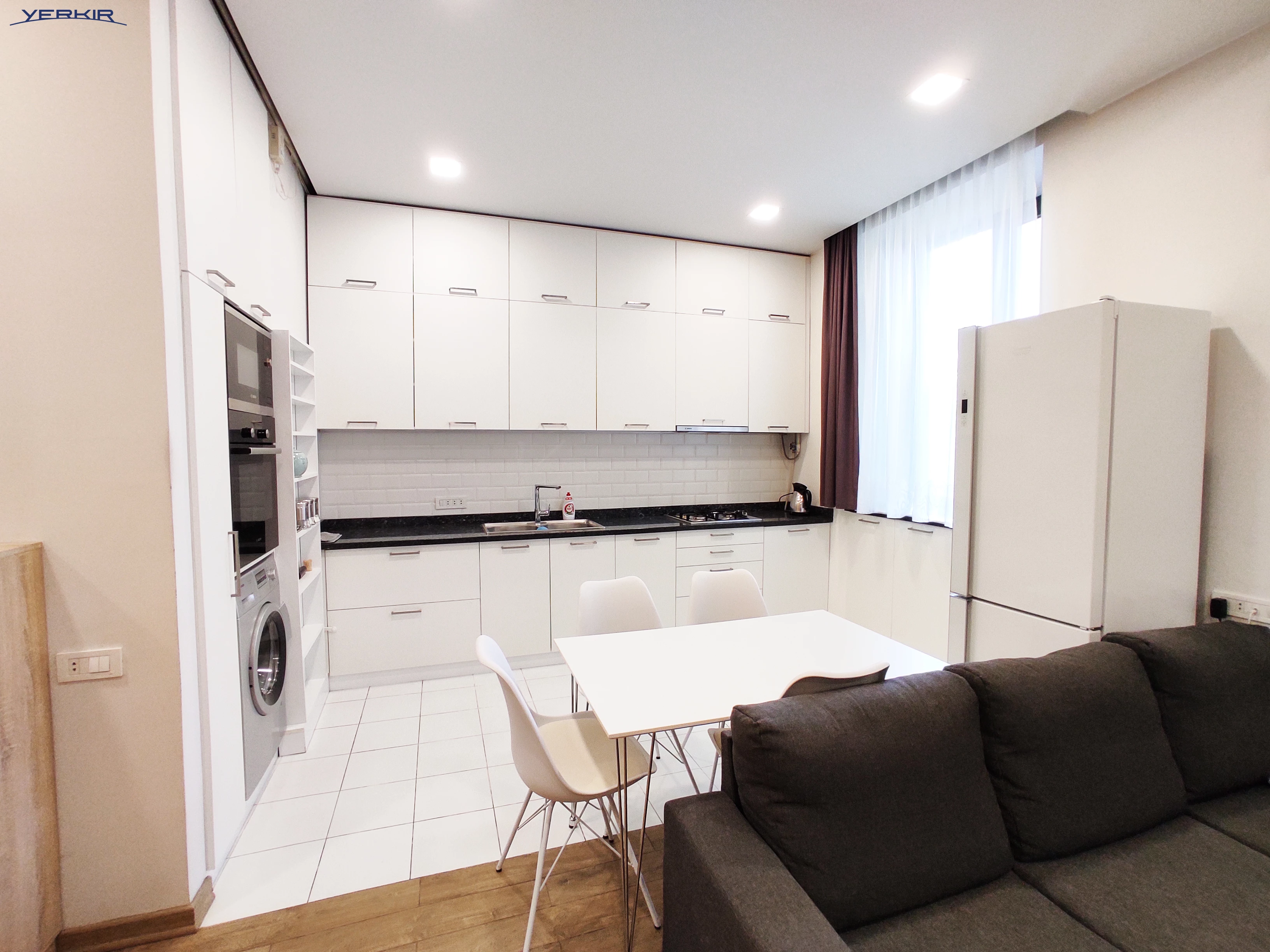 Apartments Code: 10+117857