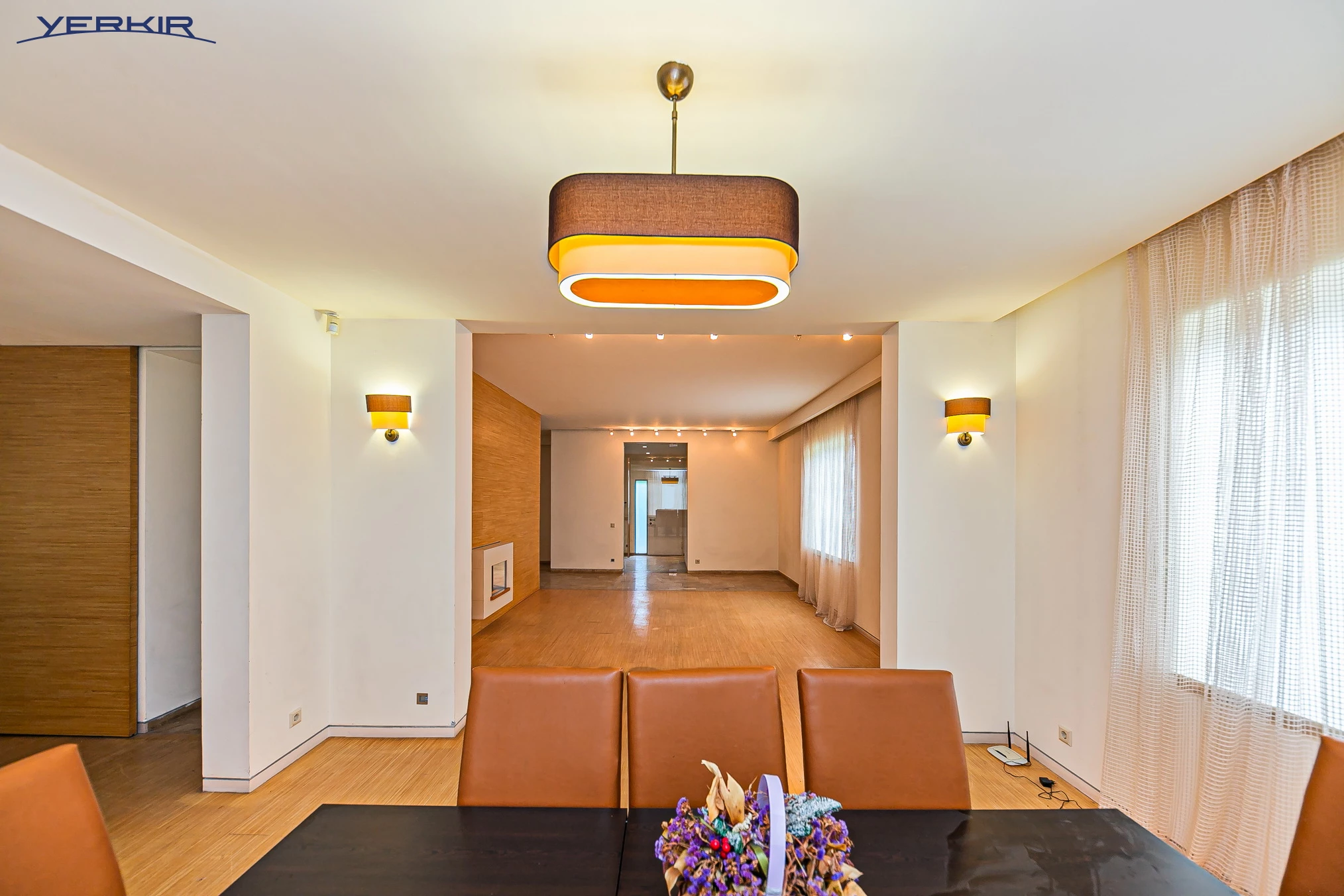 Առանձնատներ Կոդ` 5+519027