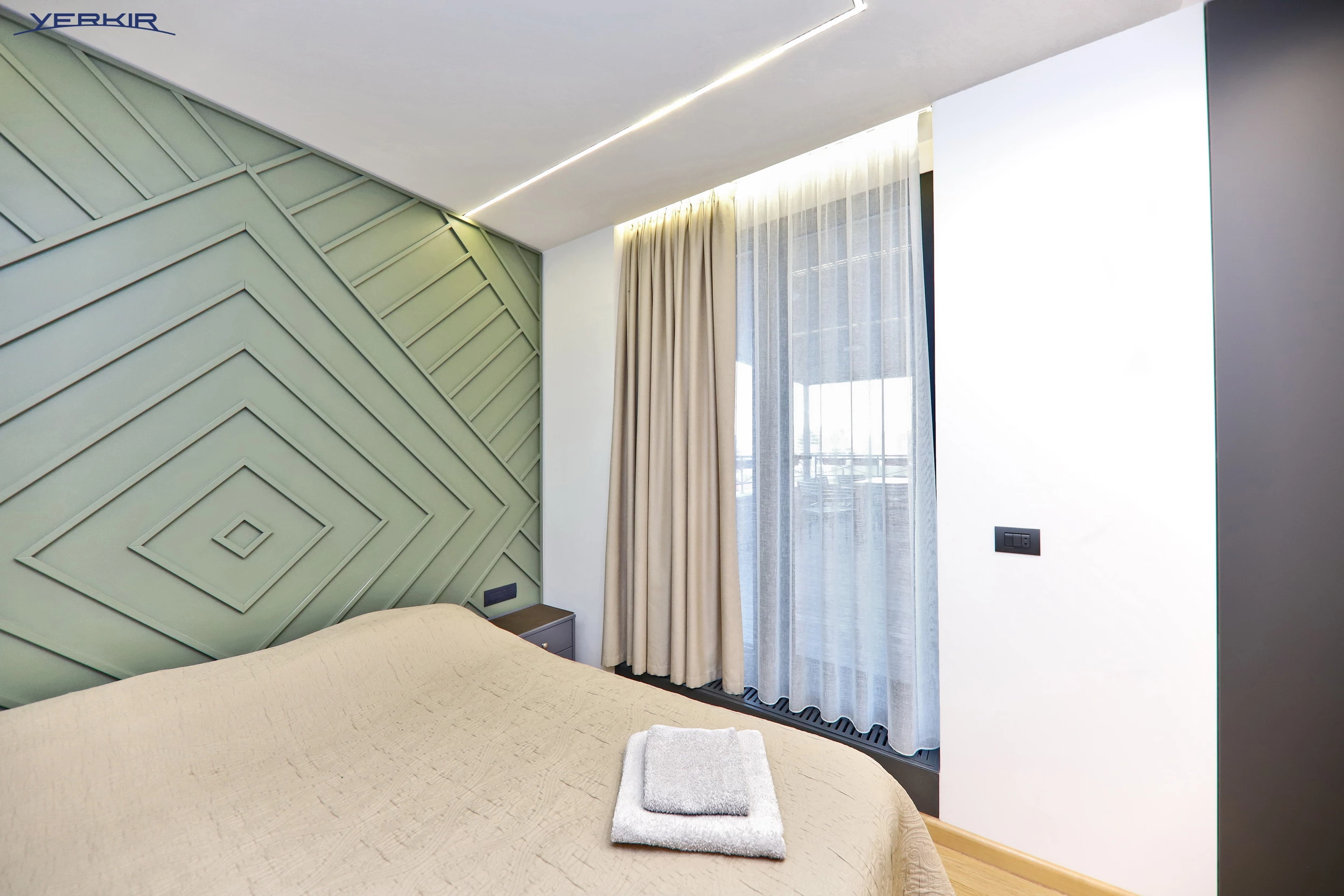 Apartments Code: 5+312443