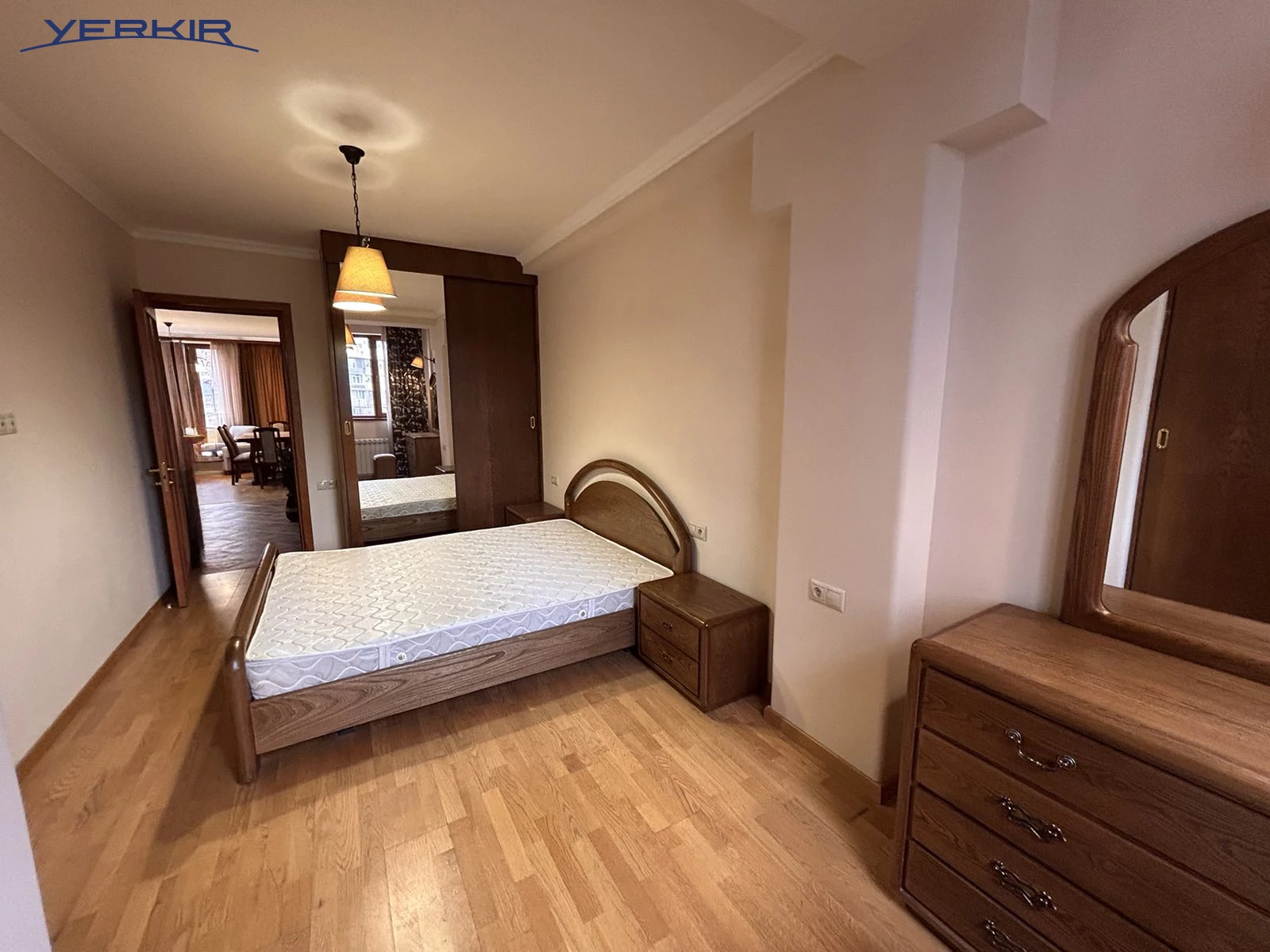 Բնակարաններ Կոդ` 1+316140