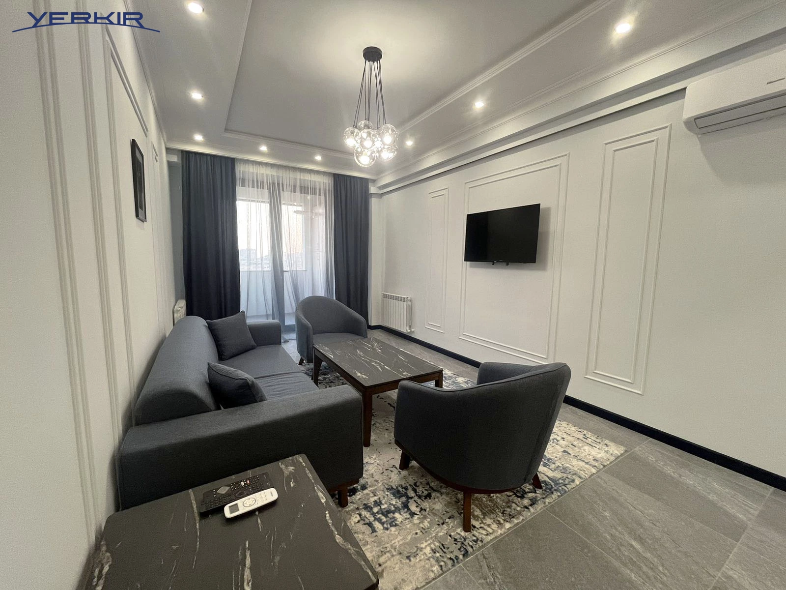 Apartments Code: 5+2400348