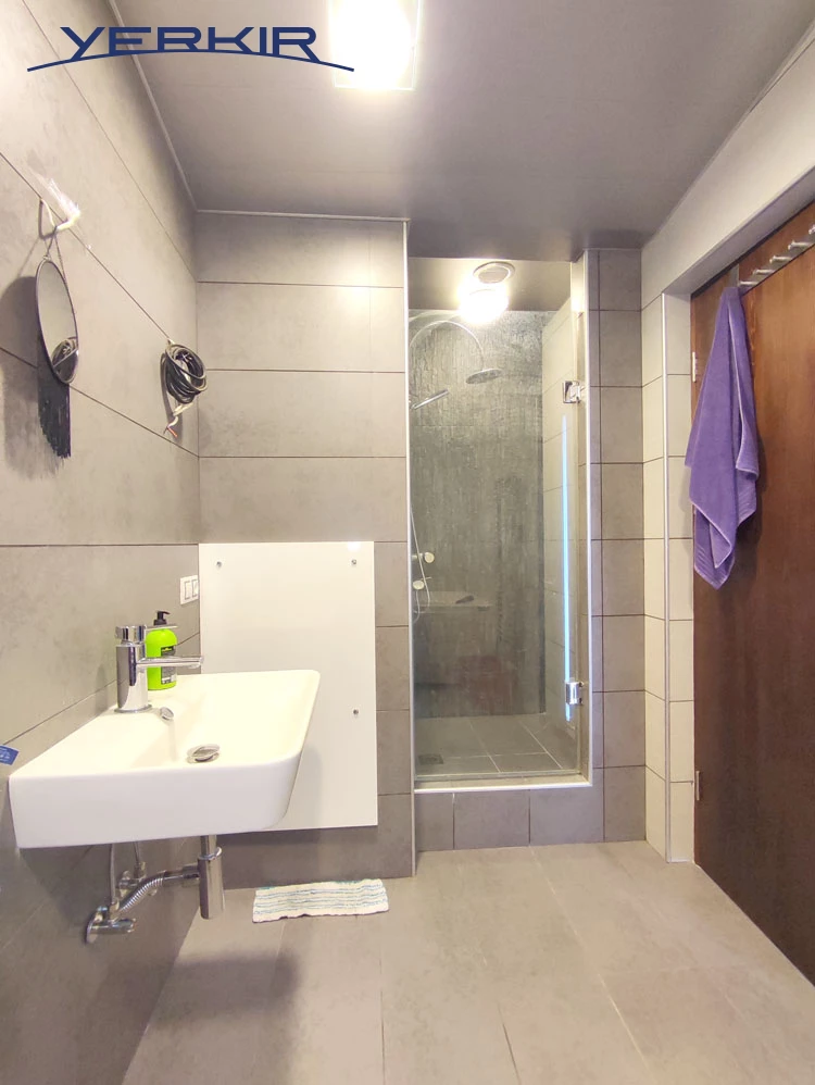 Apartments Code: 4+809582