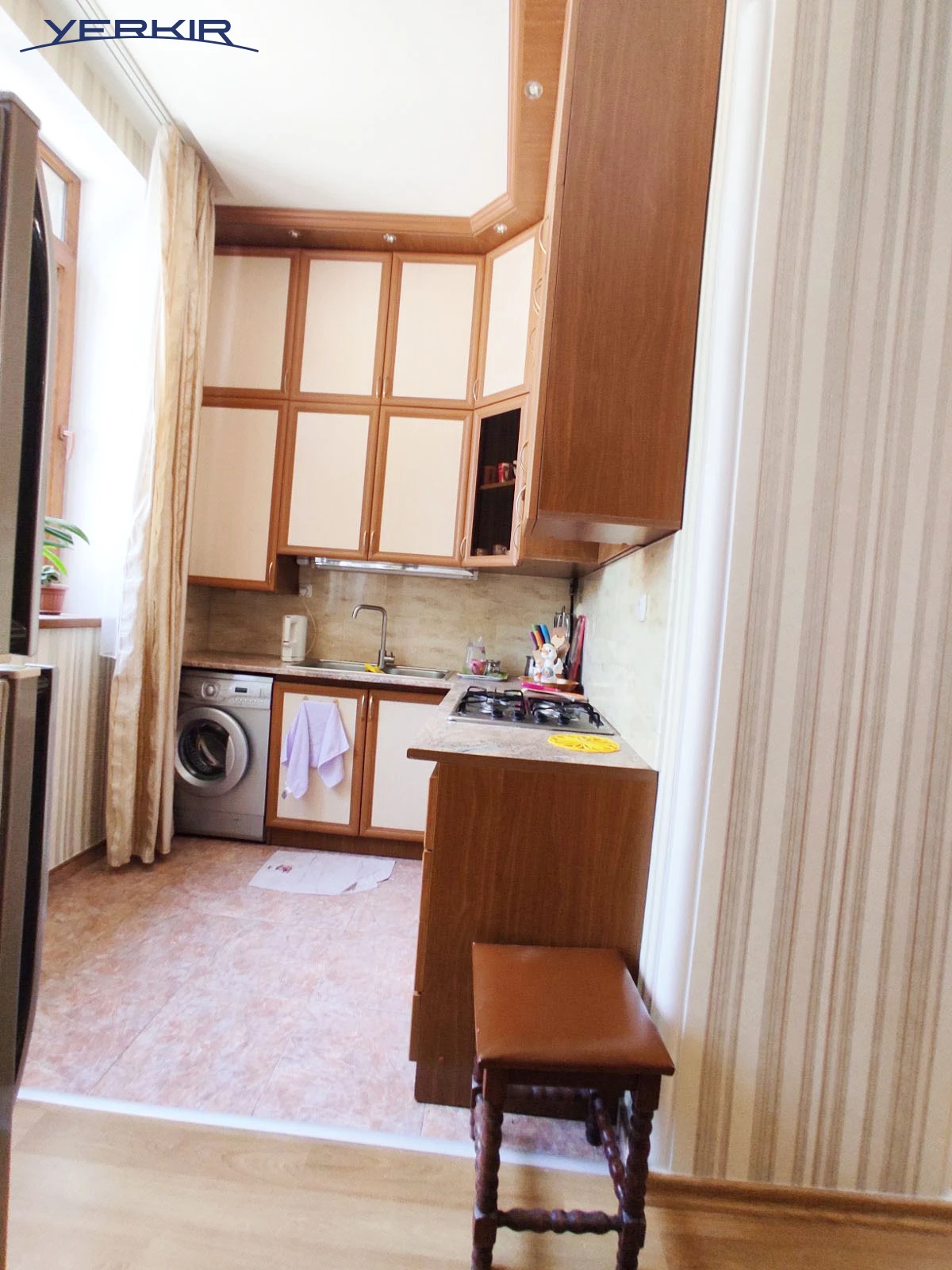 Apartments Code: 8+210953