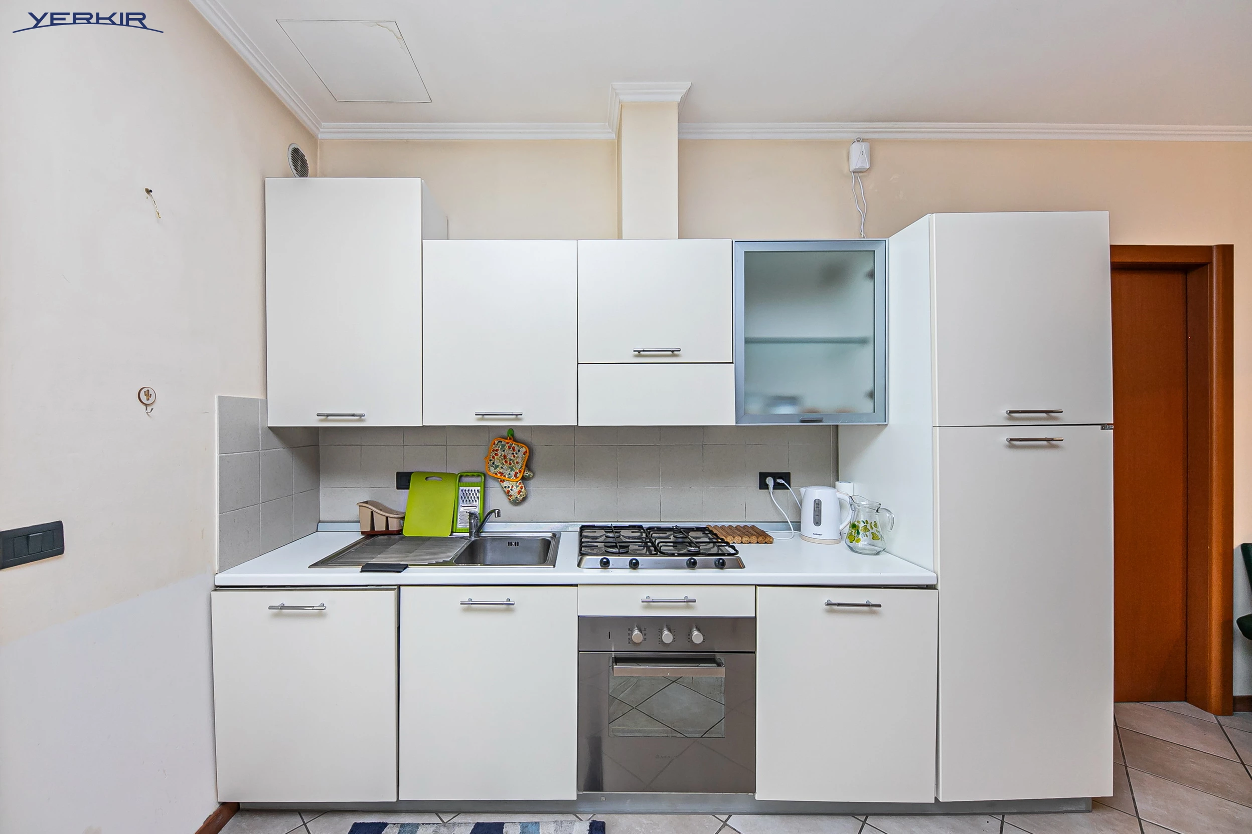 Apartments Code: 5+318404