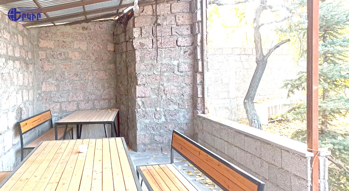 Առանձնատներ Կոդ` 10+50285