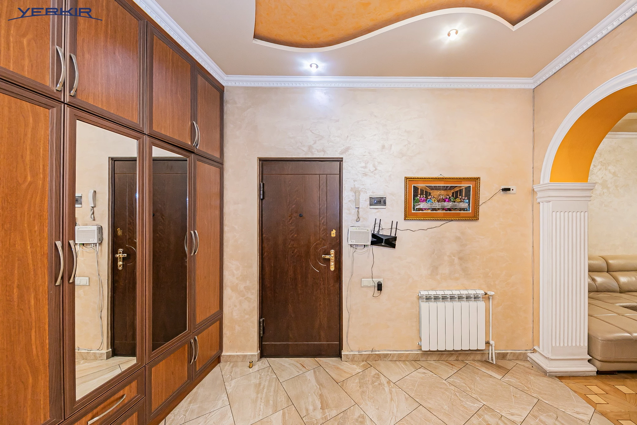 Apartments Code: 5+317049