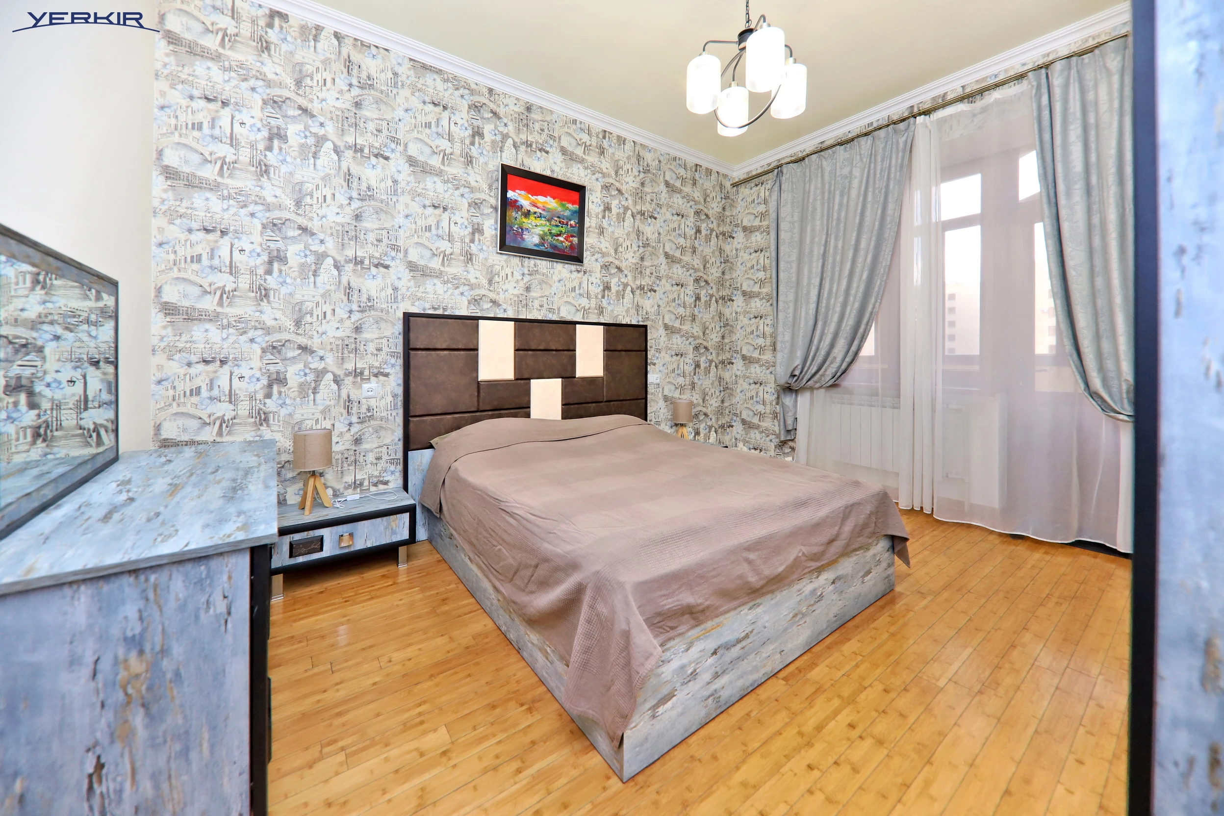 Apartments Code: 5+216518