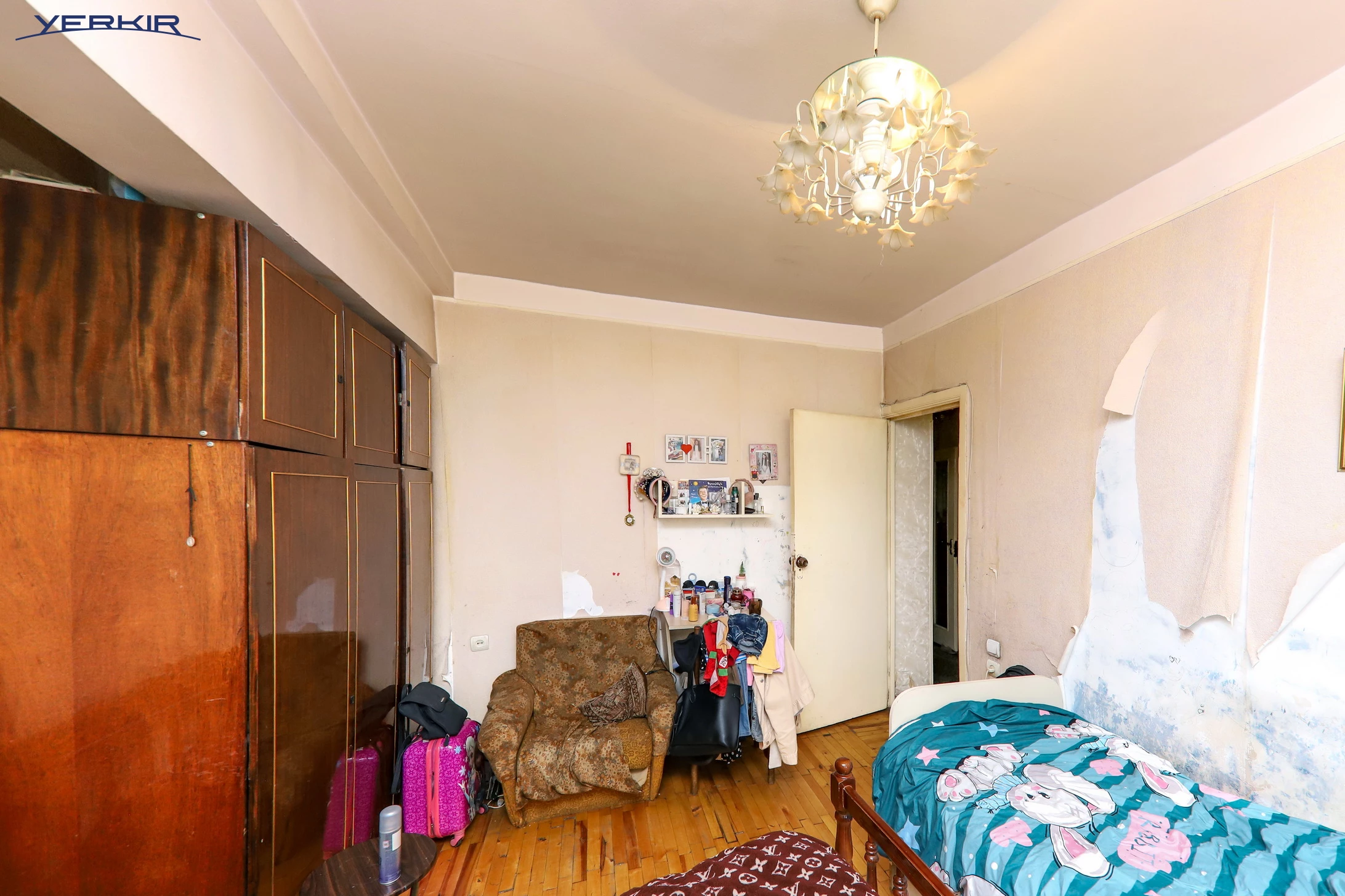 Apartments Code: 5+302369