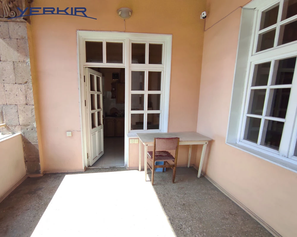 Բնակարաններ Կոդ` 5+809896