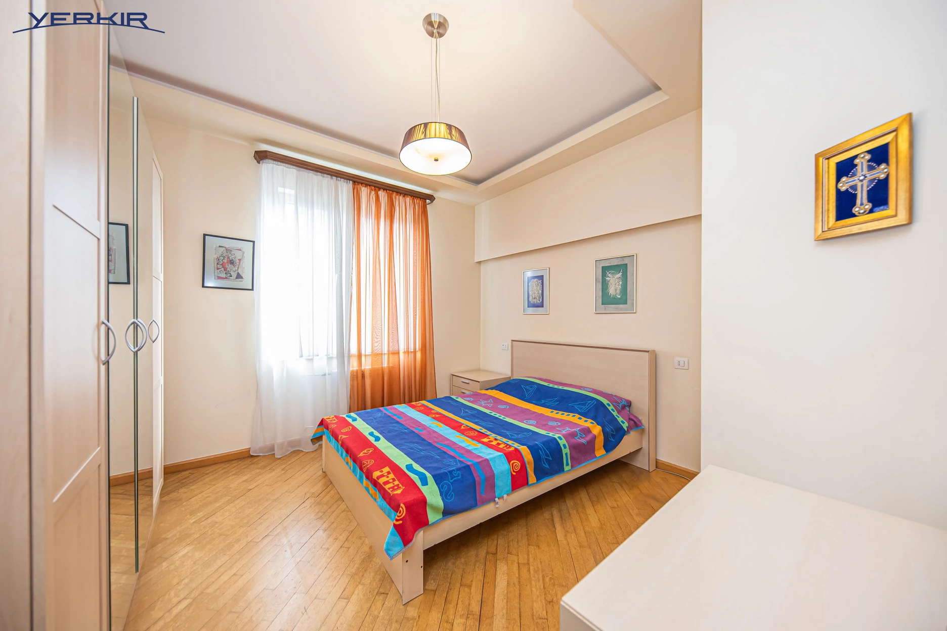 Apartments Code: 7+415049