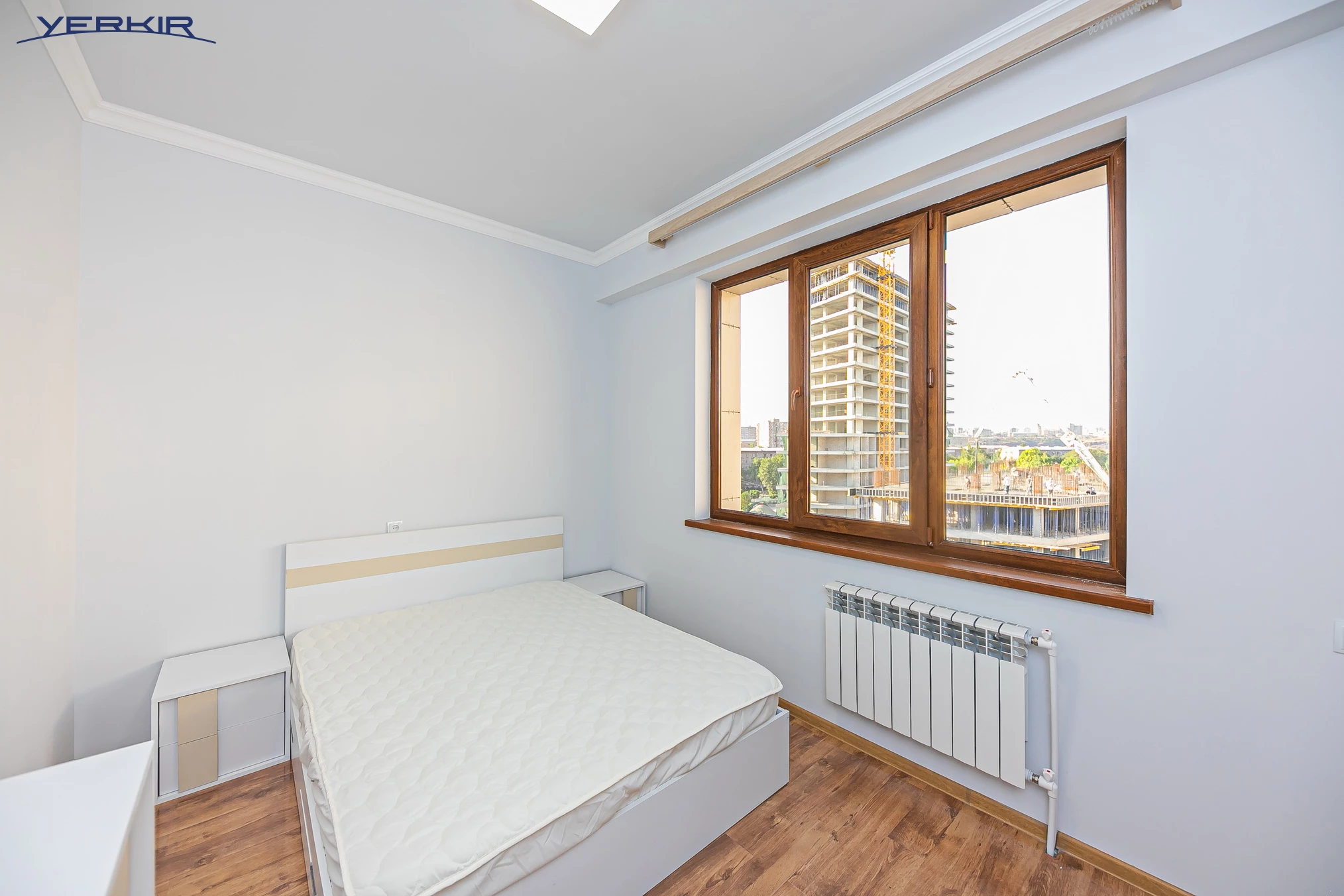 Apartments Code: 5+319240