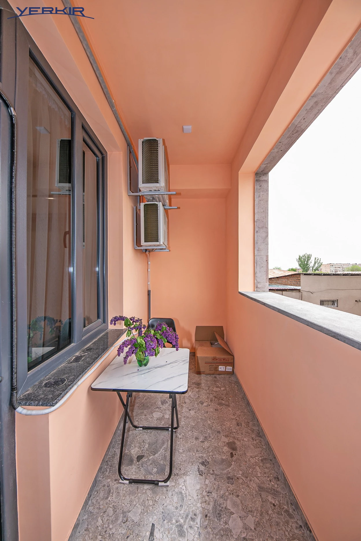 Բնակարաններ Կոդ` 5+216437