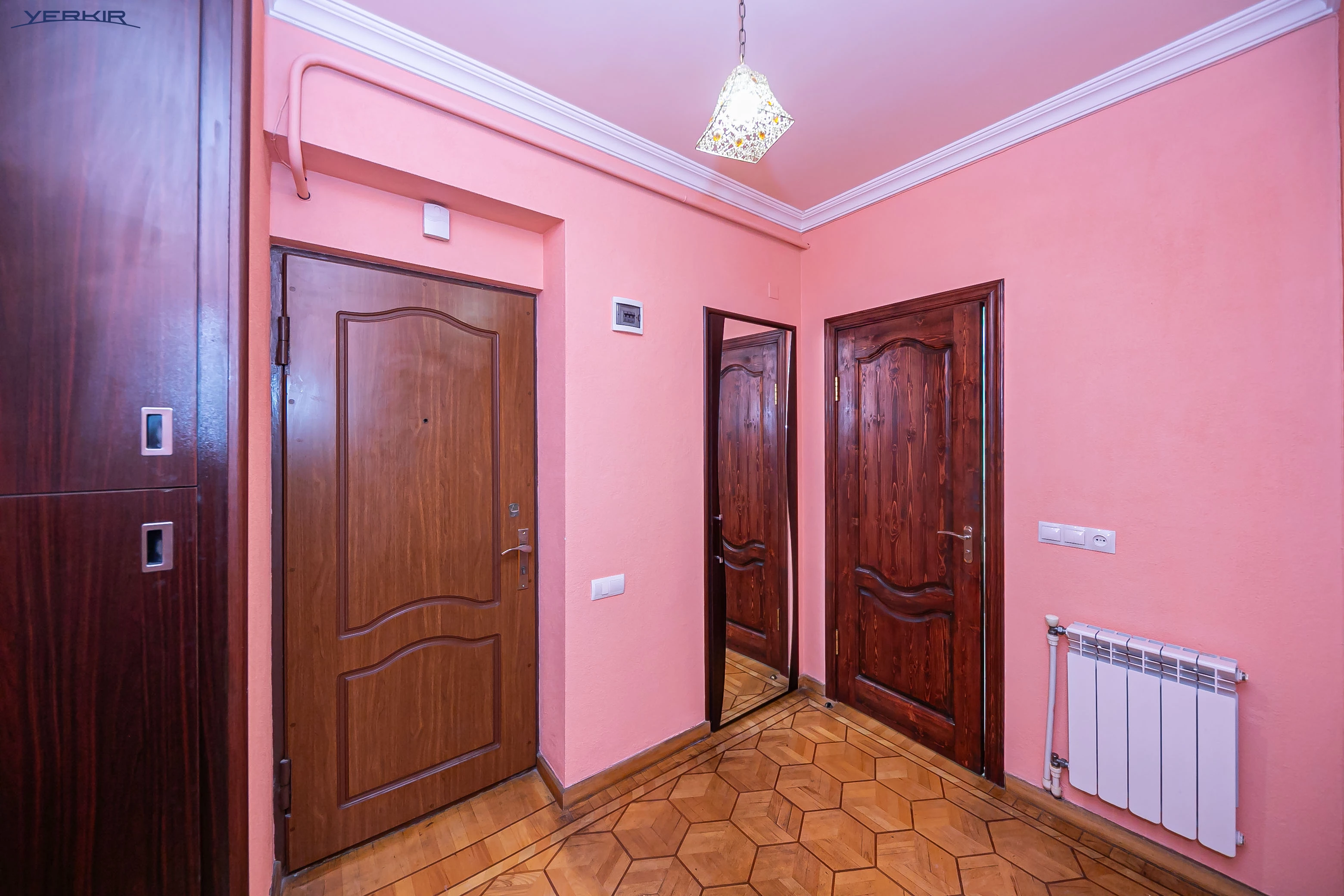 Բնակարաններ Կոդ` 1+319969