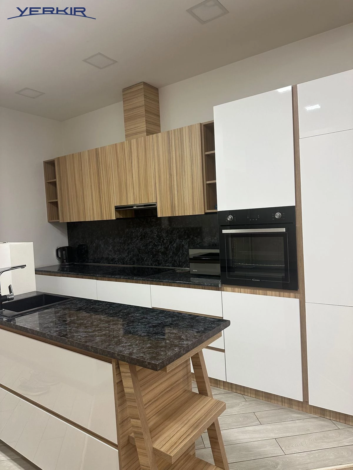 Բնակարաններ Կոդ` 1+219406