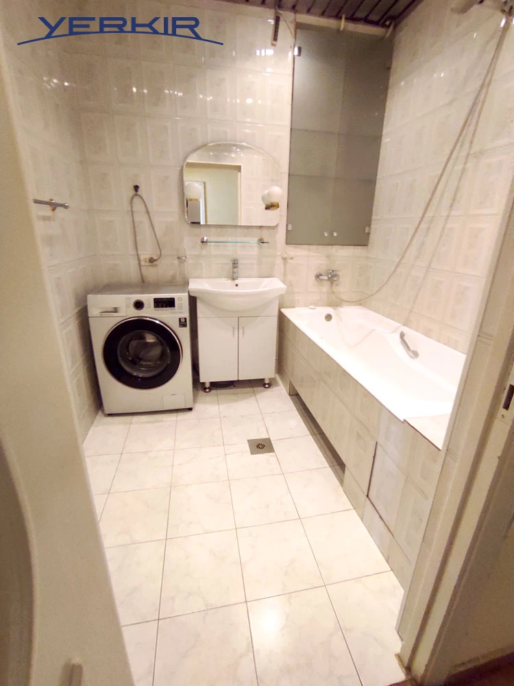 Apartments Code: 4+405729