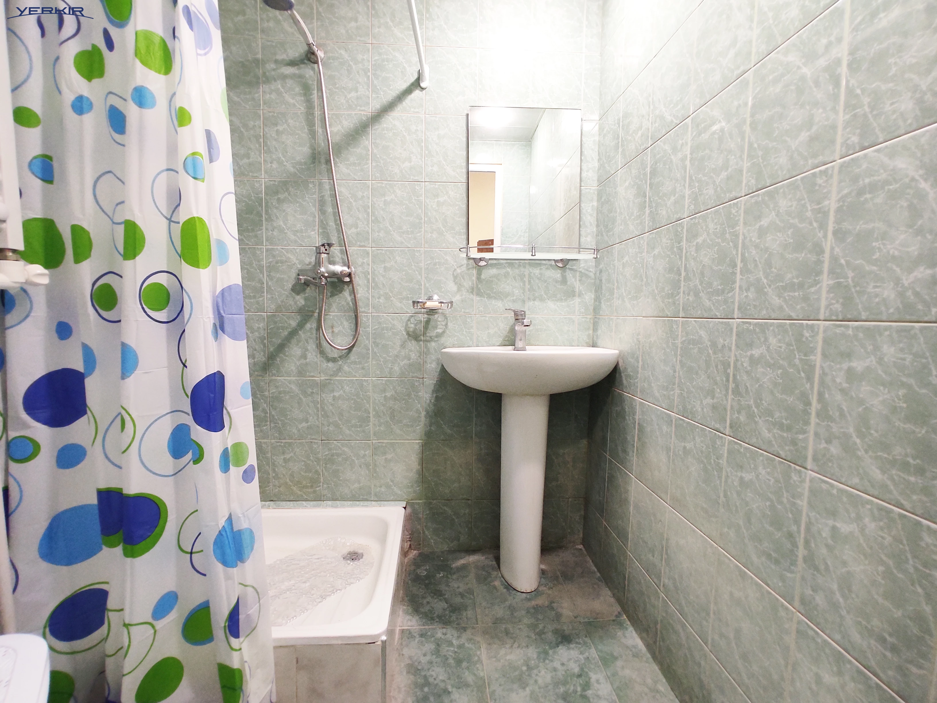 Apartments Code: 10+217651