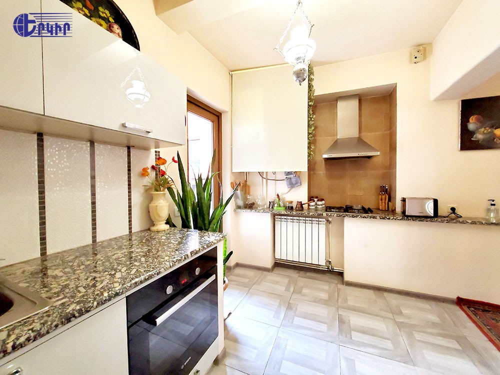 Բնակարաններ Կոդ` 2+201136