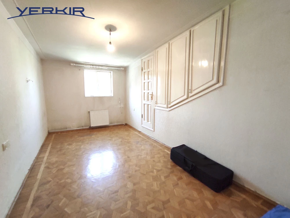 Բնակարաններ Կոդ` 5+809896