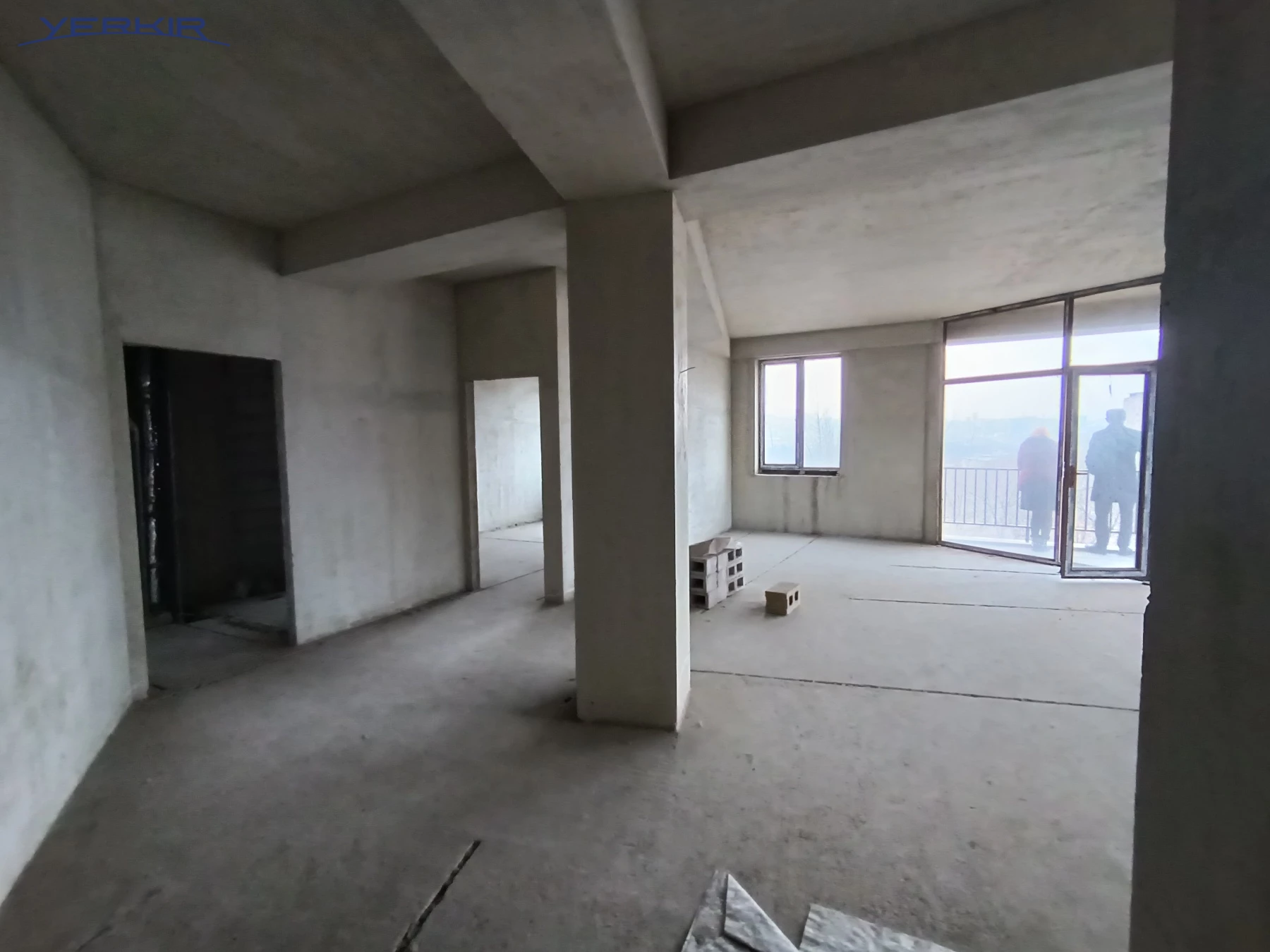 Apartments Code: 9+412810