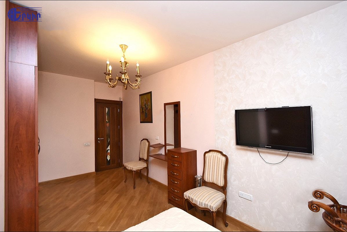 Квартиры Код 5+80354