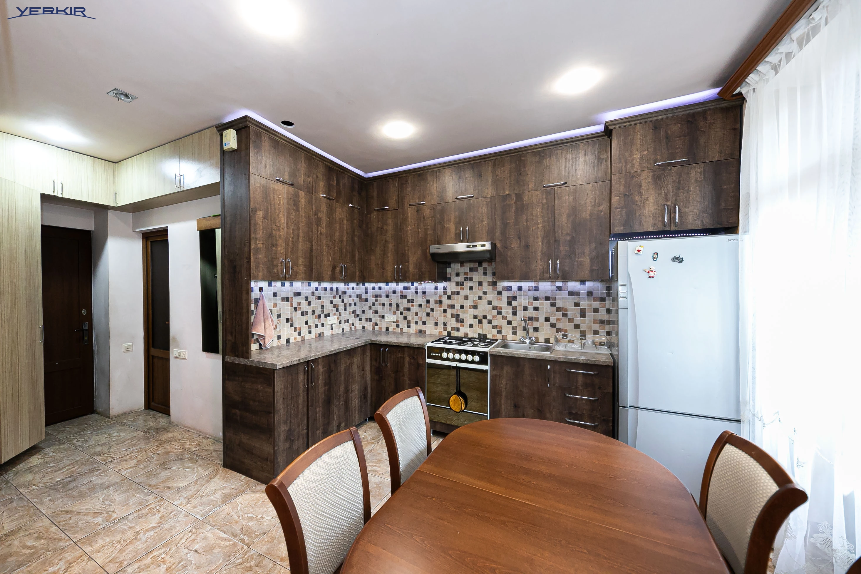 Բնակարաններ Կոդ` 1+120218