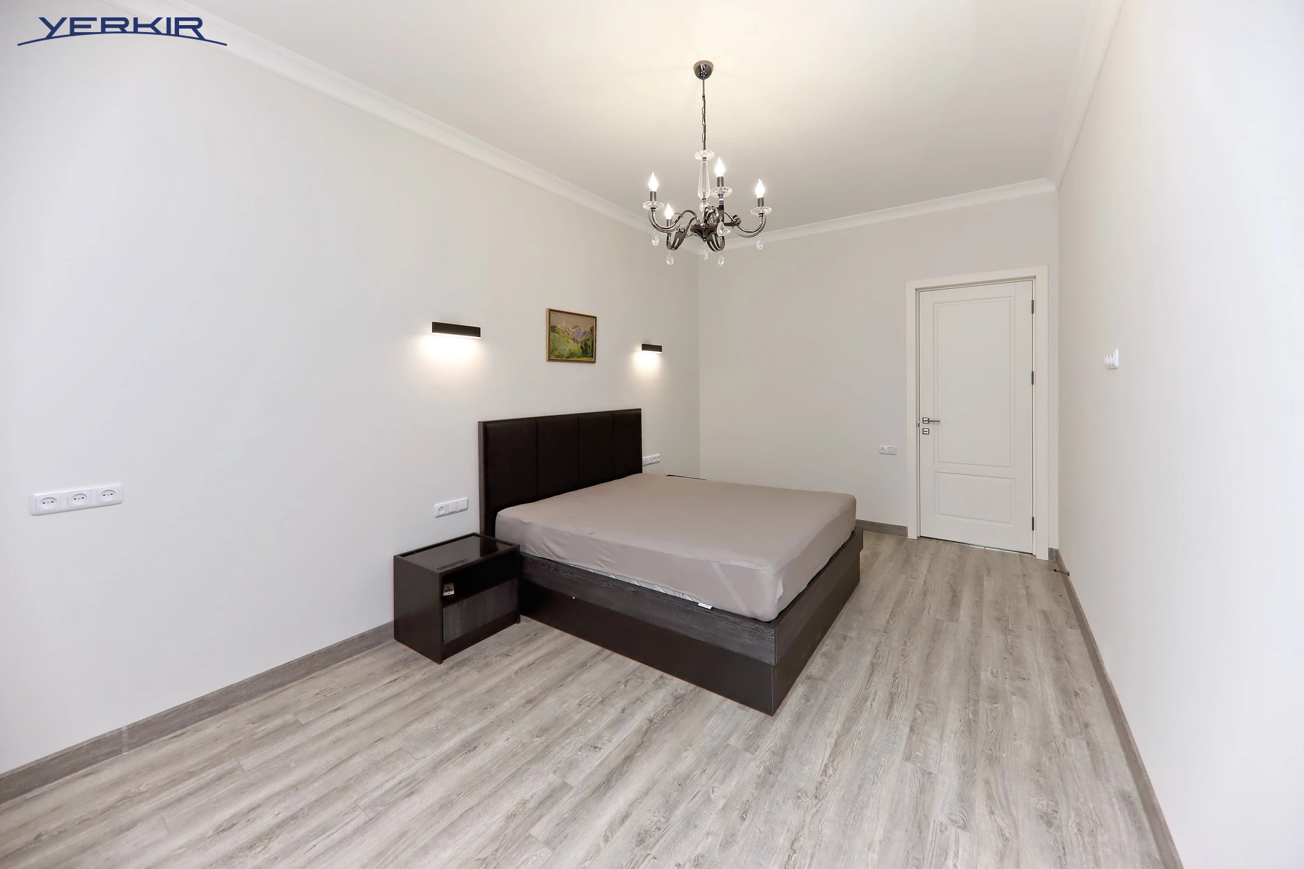 Apartments Code: d+5+311032