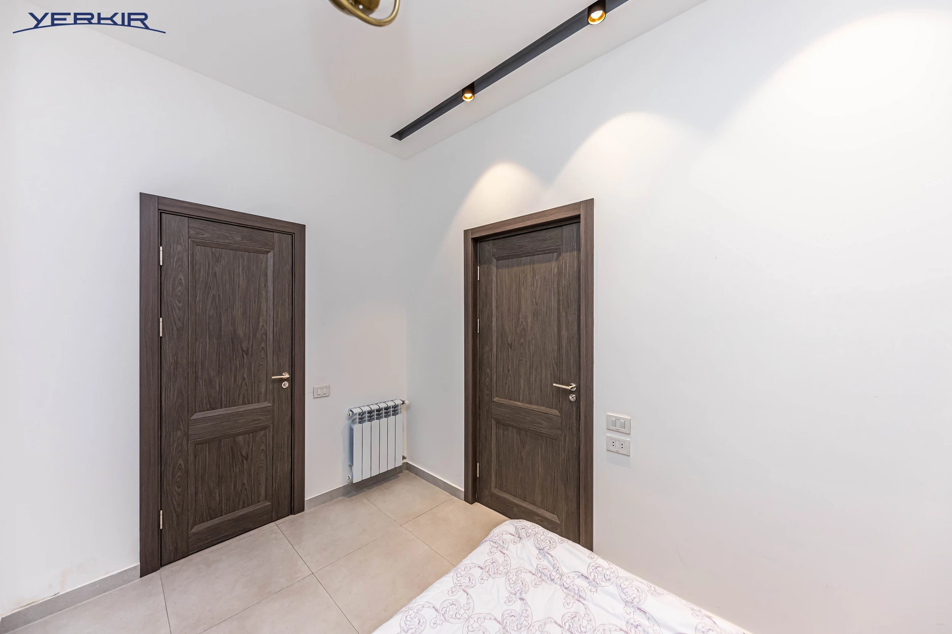 Բնակարաններ Կոդ` d+5+214817