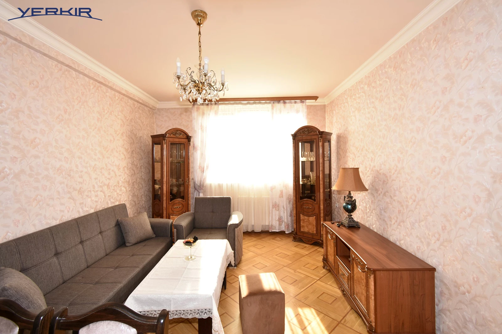 Квартиры Код 1+220685